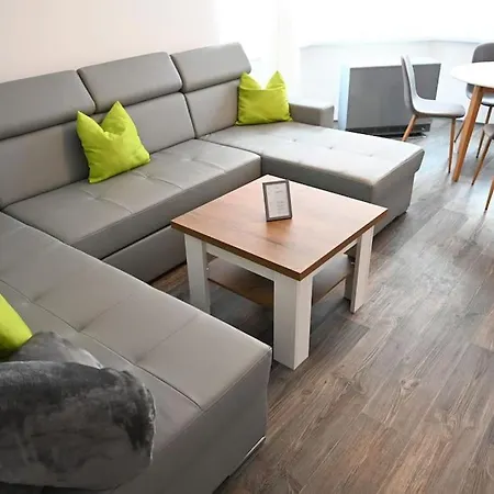 Rodinny Apartman U Broumovskeho Namesti Exterior photo