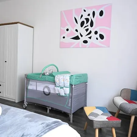 Rodinny Apartman U Broumovskeho Namesti Exterior photo
