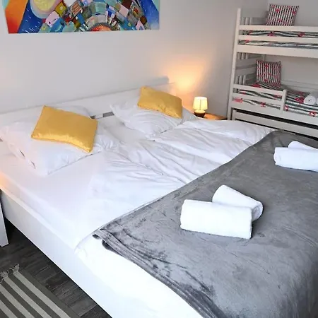 Rodinny Apartman U Broumovskeho Namesti Exterior photo