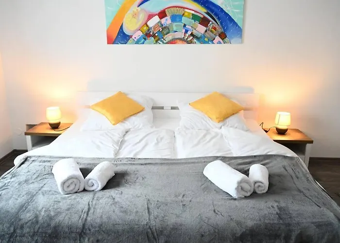 Rodinny Apartman U Broumovskeho Namesti